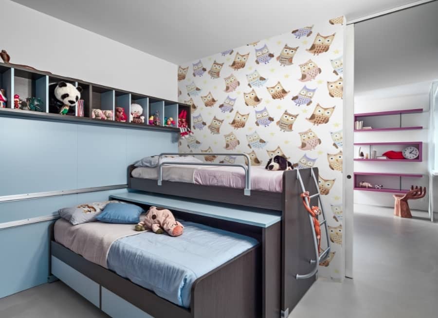 Come organizzare una piccola stanza per due bambini? Idee e ispirazione per l